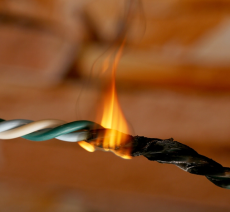 Tại sao dây điện bị nóng? Biện pháp phòng tránh HIỆU QUẢ